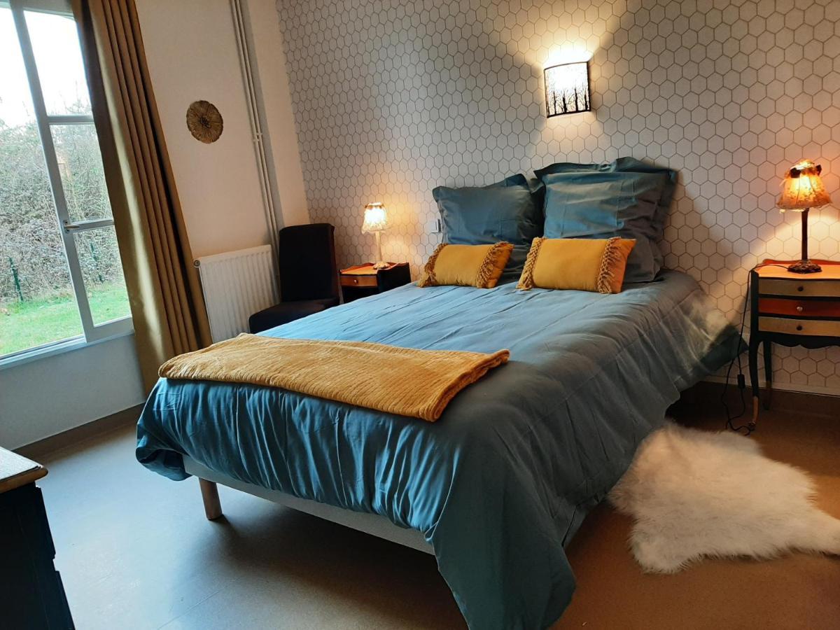 Un séjour d'exception au Logis du Château Saint-Pierre-de-l'Isle Extérieur photo