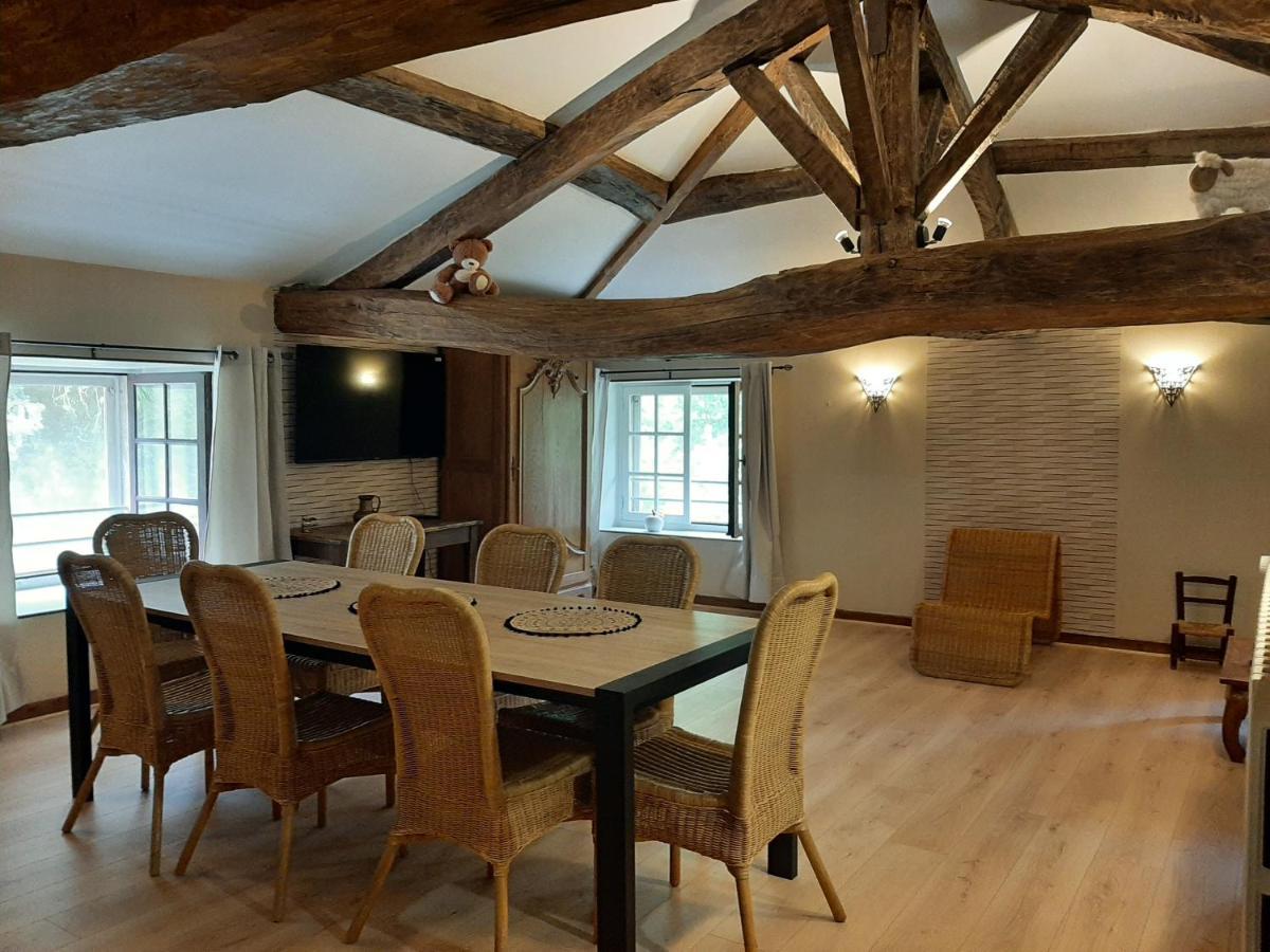Un séjour d'exception au Logis du Château Saint-Pierre-de-l'Isle Extérieur photo