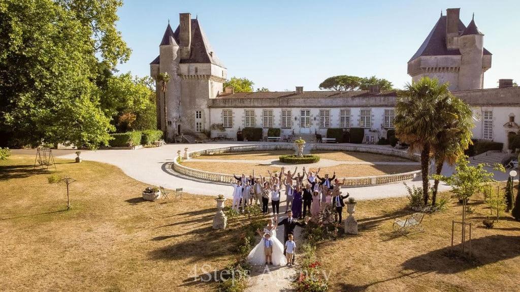 Un séjour d'exception au Logis du Château Saint-Pierre-de-l'Isle Extérieur photo