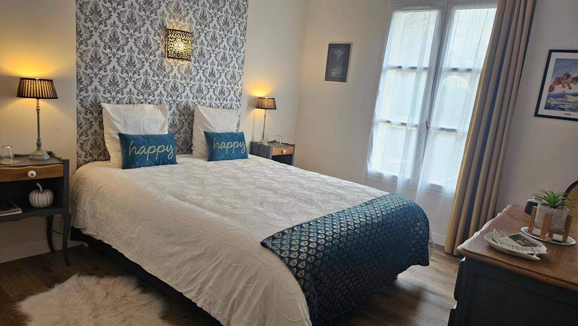 Un séjour d'exception au Logis du Château Saint-Pierre-de-l'Isle Extérieur photo